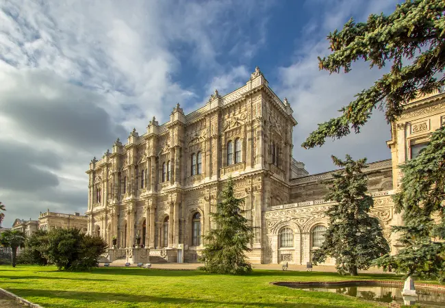 Dolmabahce Palace Skip The Line Ticket With Audio Guide