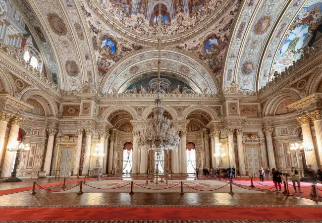 Dolmabahce Palace Skip The Line Ticket With Audio Guide