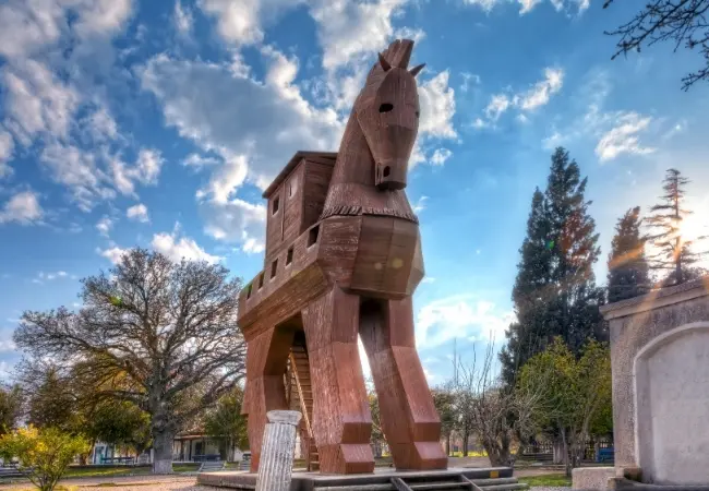 Gallipoli Troy 2 Day Tour From Istanbul