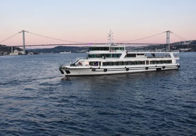 Hop On Hop Off Bosphorus Cruise