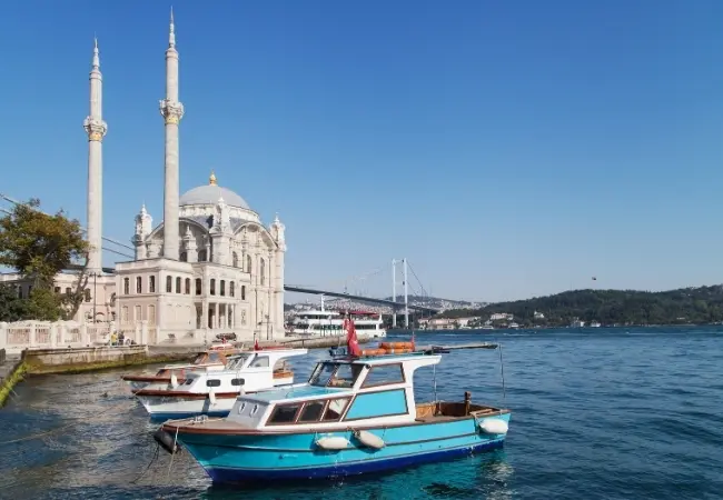 Ortakoy Mosque District Audio Guide Tour