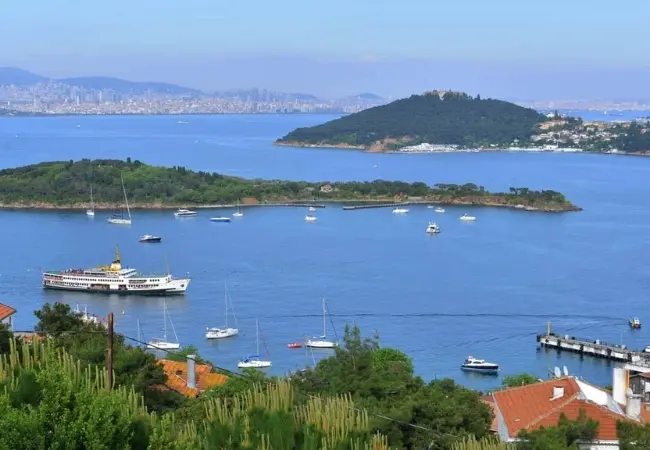 Princes Island Roundtrip Boat From Kabatas Port