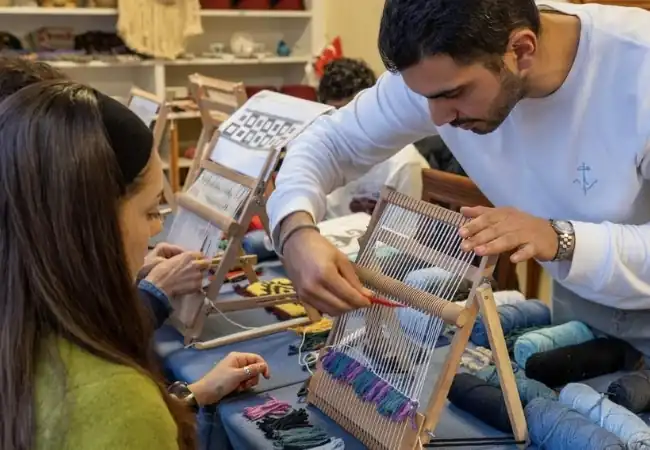 Turkish Rug Making Experience In Istanbul